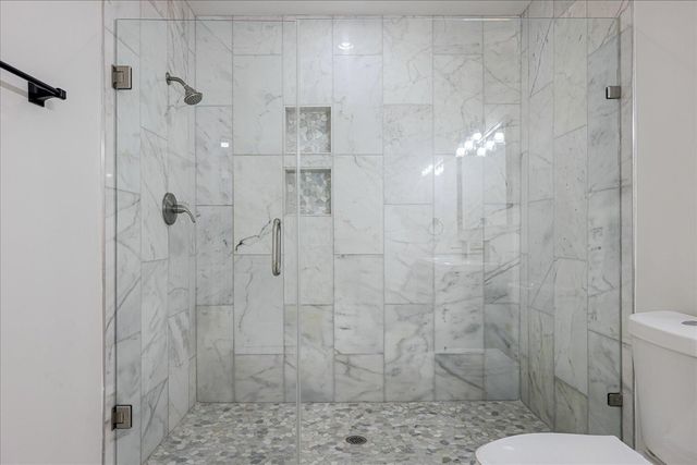 505 EASTBOURNE PL, Memphis, TN 38117