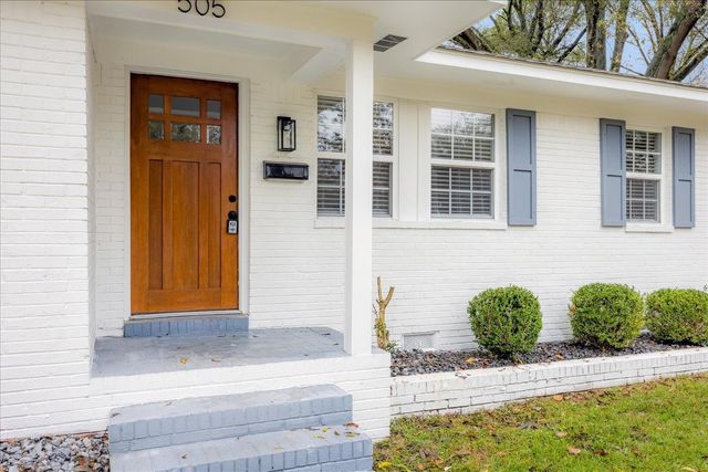 505 EASTBOURNE PL, Memphis, TN 38117