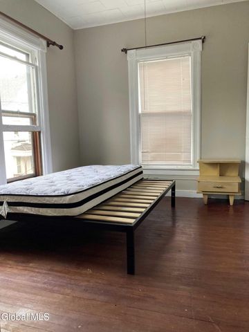 73 Eagle Street, Troy, NY 12180