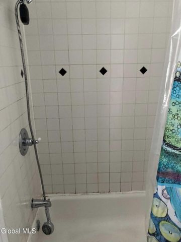 73 Eagle Street, Troy, NY 12180