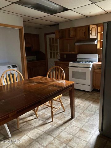 73 Eagle Street, Troy, NY 12180