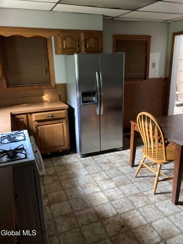 73 Eagle Street, Troy, NY 12180