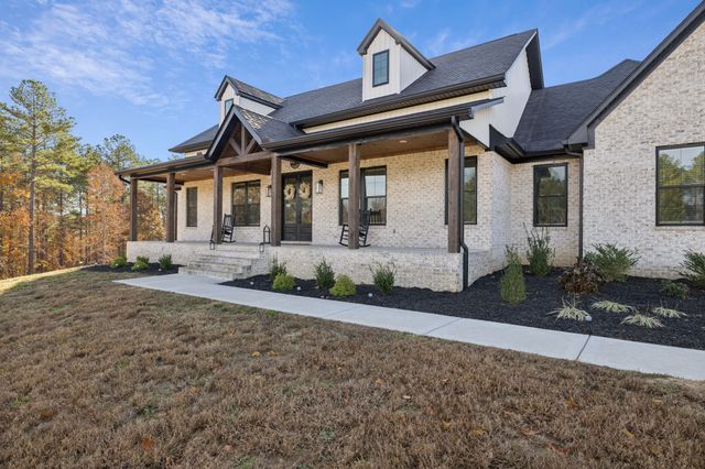 130 Saddlebrook Dr, Hohenwald, TN 38462