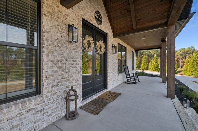 130 Saddlebrook Dr, Hohenwald, TN 38462