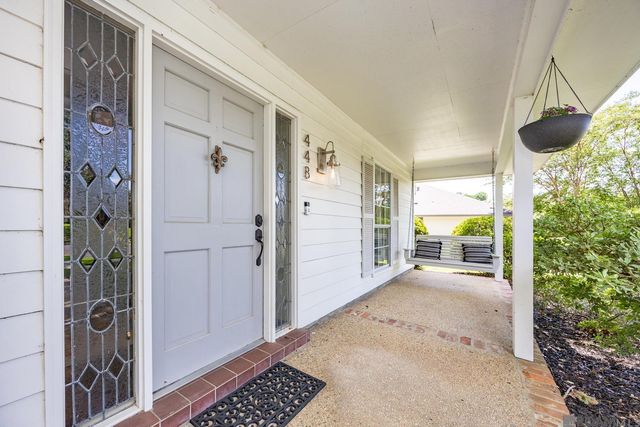 448 E Woodruff Dr, Baton Rouge, LA 70808