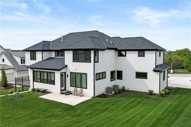 11705 W 170th Street, Overland Park, KS 66221