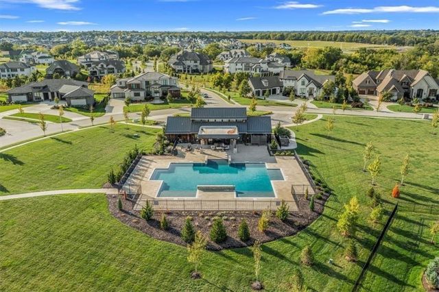 11705 W 170th Street, Overland Park, KS 66221