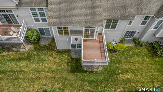 23 Woods Lane 23, Newtown, CT 06470