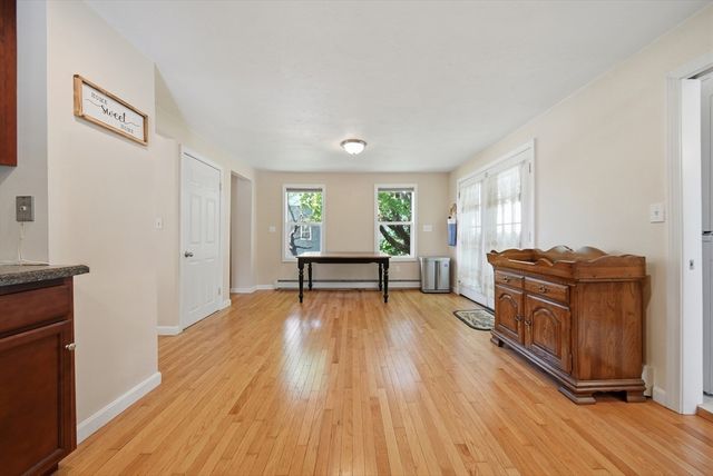 59 Grove St, Milford, MA 01757