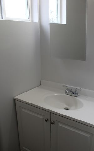 1512 N Rockton Avenue N, Rockford, IL 61103