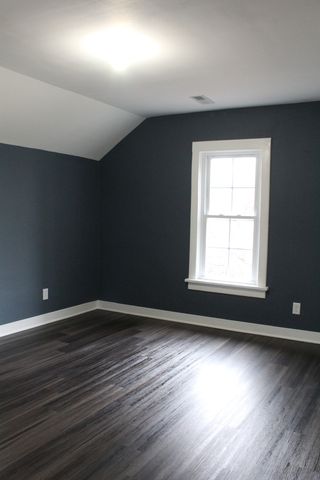 1512 N Rockton Avenue N, Rockford, IL 61103