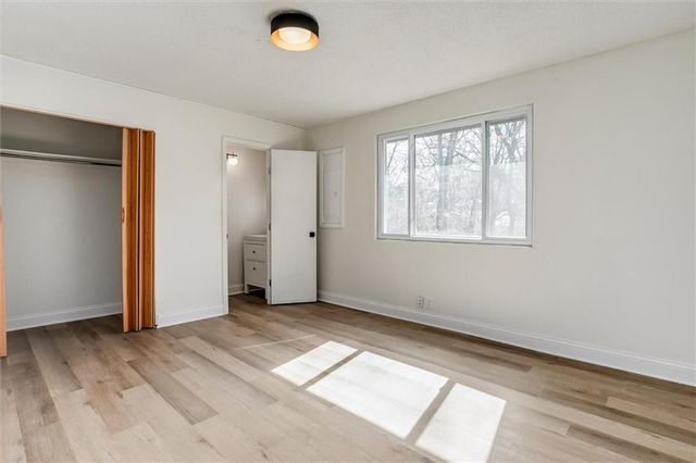 7645 Colonial Drive, Prairie Village, KS 66208