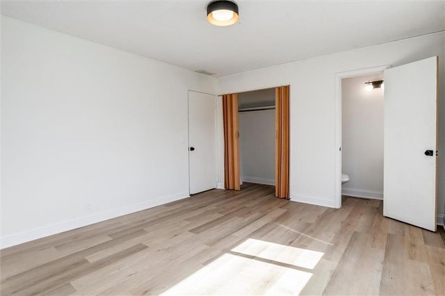 7645 Colonial Drive, Prairie Village, KS 66208