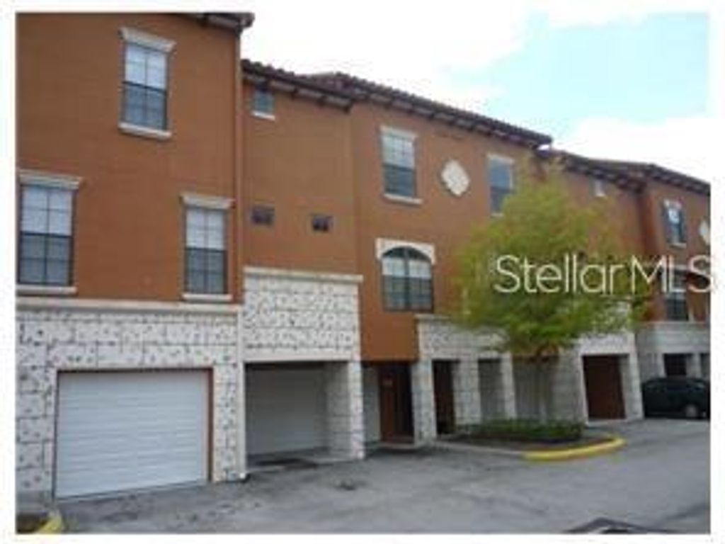 6117 METROWEST BOULEVARD 103, Orlando, FL 32835