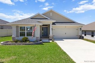 571 W Twisted Oaks Drive, Beverly Hills, FL 34465