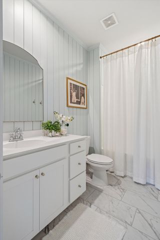 131 Archdale Street, Summerville, SC 29486