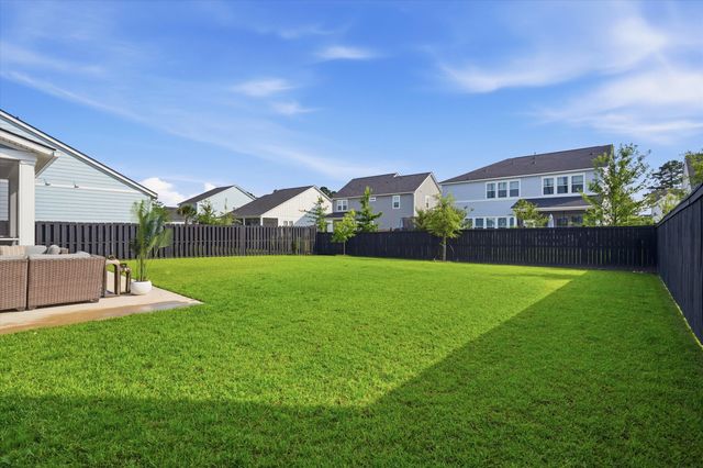 131 Archdale Street, Summerville, SC 29486