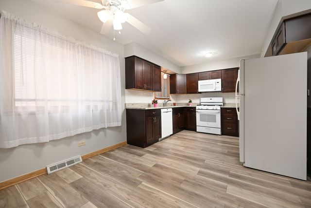 5850 N Mulligan Avenue 1, Chicago, IL 60646