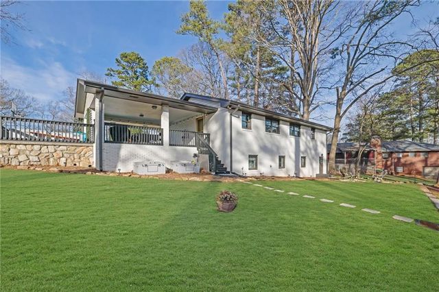 5952 Robin Hood Lane, Norcross, GA 30093