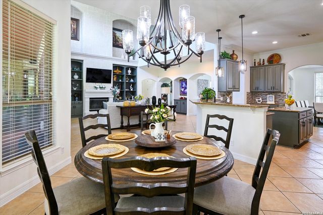 3861 Menger, San Antonio, TX 78259
