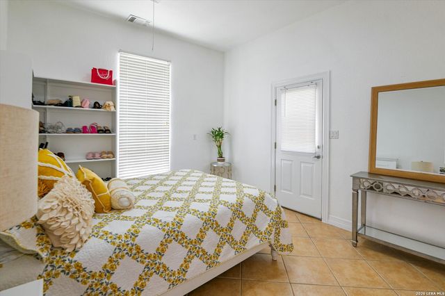 3861 Menger, San Antonio, TX 78259