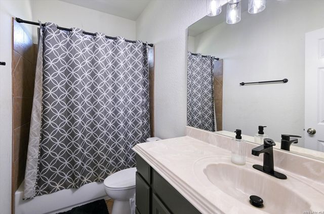 3861 Menger, San Antonio, TX 78259