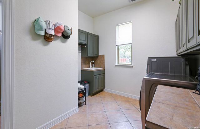 3861 Menger, San Antonio, TX 78259