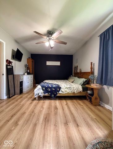 2309 W US 136 Highway, Crawfordsville, IN 47933