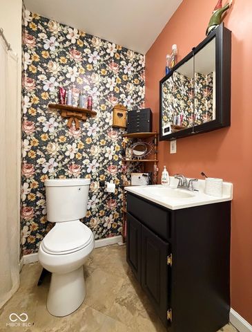 2309 W US 136 Highway, Crawfordsville, IN 47933