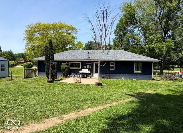 2309 W US 136 Highway, Crawfordsville, IN 47933