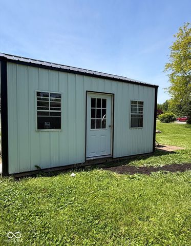 2309 W US 136 Highway, Crawfordsville, IN 47933