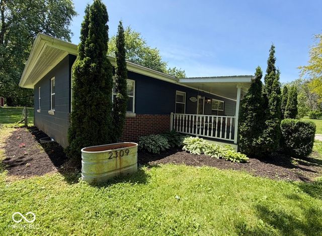 2309 W US 136 Highway, Crawfordsville, IN 47933