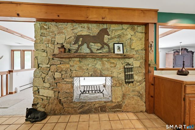 19 Hi Barlow Road, Newtown, CT 06470