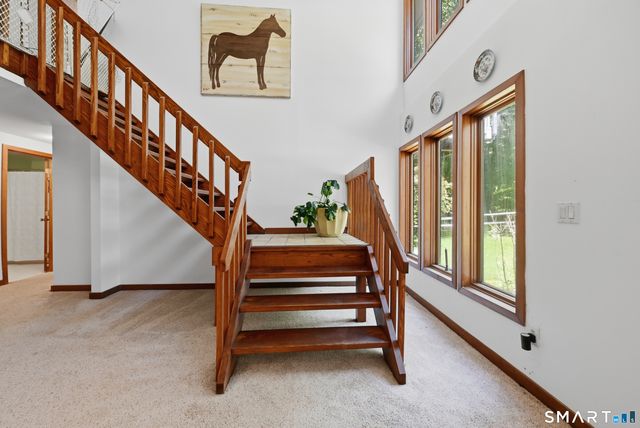 19 Hi Barlow Road, Newtown, CT 06470