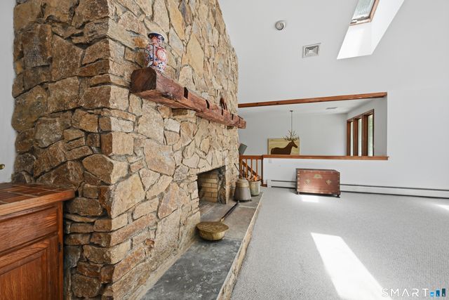 19 Hi Barlow Road, Newtown, CT 06470