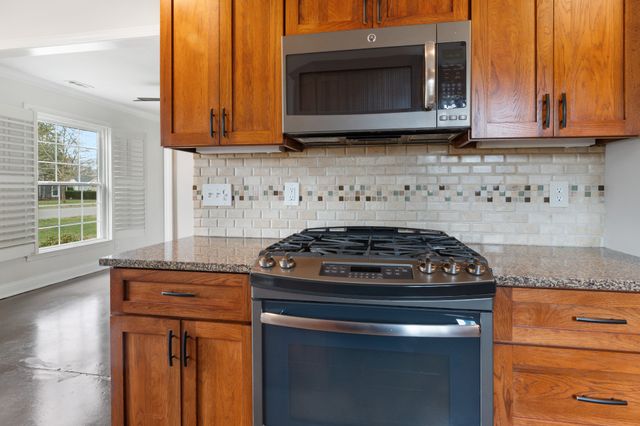 2006 Boxwood Dr, Franklin, TN 37069