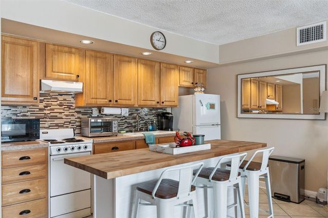 3700 S ATLANTIC AVENUE 206, New Smyrna Beach, FL 32169