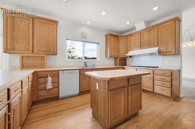 3330 Muirfield Drive, Colorado Springs, CO 80907