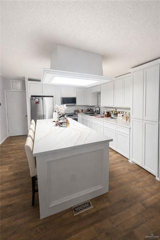 1203 Jade Street, Penitas, TX 78576