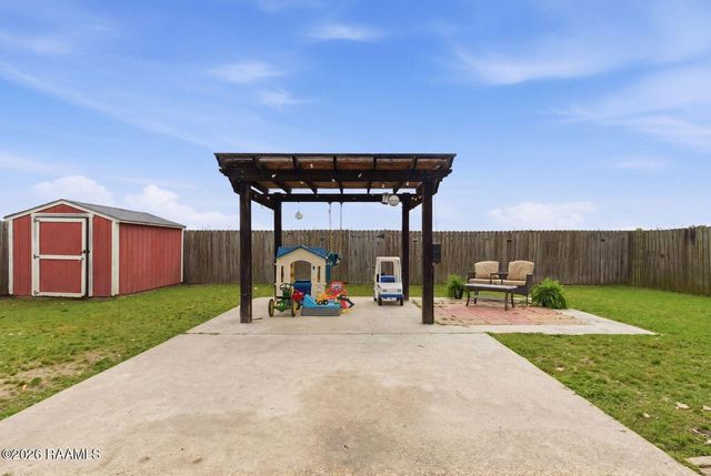 108 Agrarian Avenue, Rayne, LA 70578
