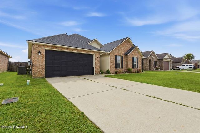 108 Agrarian Avenue, Rayne, LA 70578