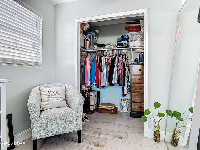 829 E 9th Avenue, New Smyrna Beach, FL 32169