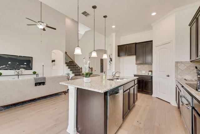 4720 River Edge Place, Frisco, TX 75036