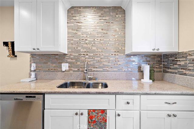 2404 Niagara, Costa Mesa, CA 92626