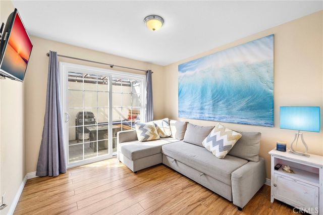 2404 Niagara, Costa Mesa, CA 92626