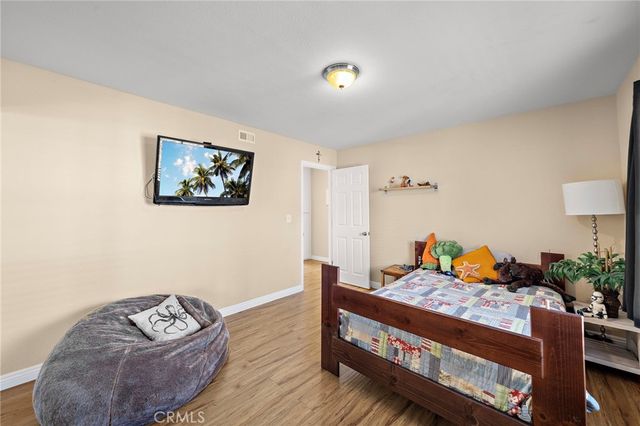 2404 Niagara, Costa Mesa, CA 92626