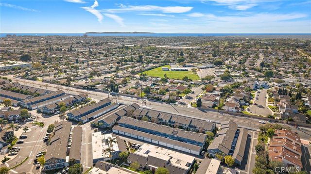 2404 Niagara, Costa Mesa, CA 92626