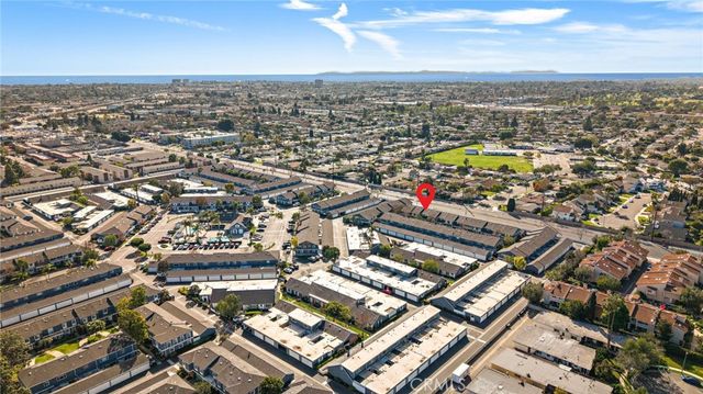 2404 Niagara, Costa Mesa, CA 92626