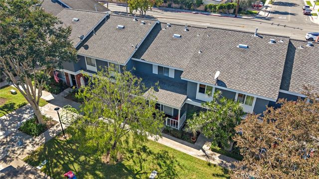 2404 Niagara, Costa Mesa, CA 92626