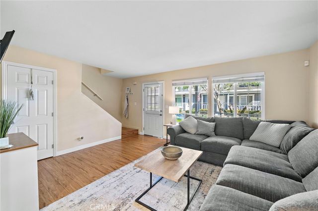 2404 Niagara, Costa Mesa, CA 92626